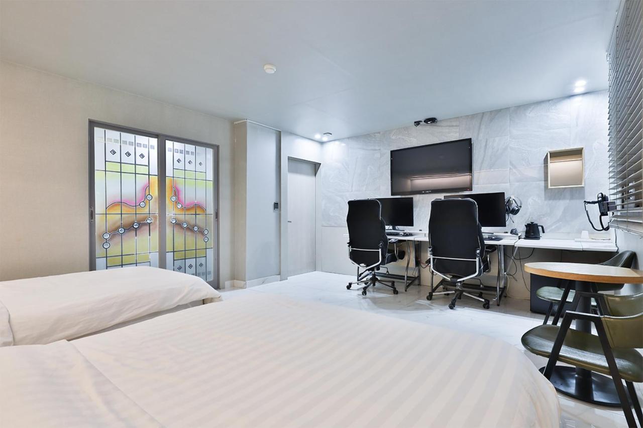 Shire Hotel Busan Station Екстериор снимка